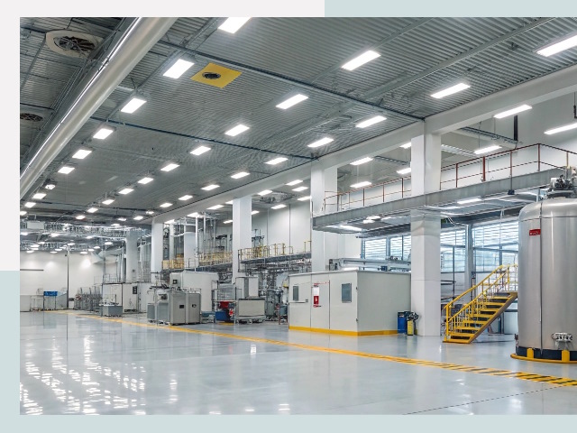 Освещение ангаров в Брянске от 645 руб. - Эффективные решения